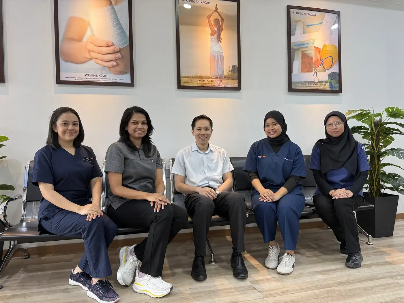 Our friendly, discreet team at Klinik Astracare