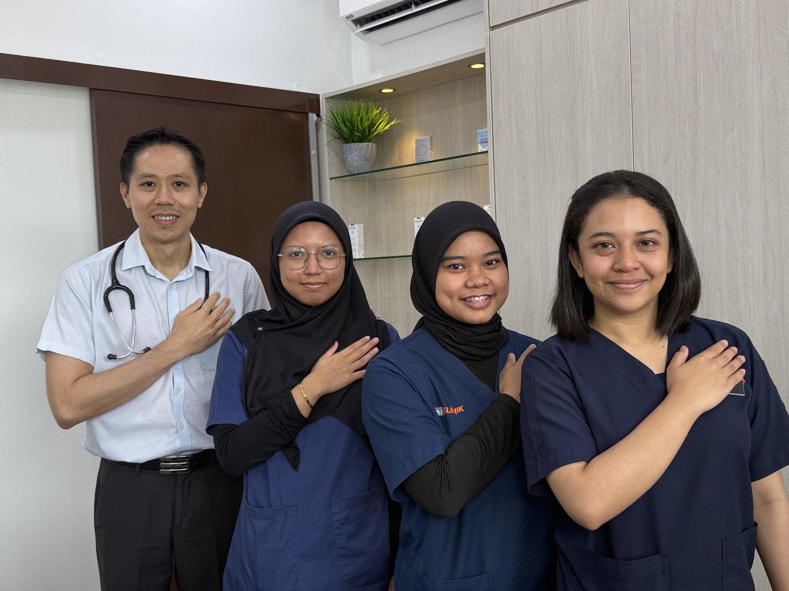Klinik Astracare team